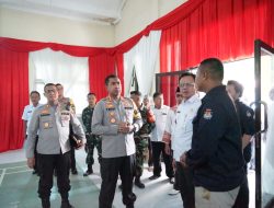 Tinjau Gudang KPU Kesiapan Jelang Pemilu, Kapolres Metro Bekasi Pastikan Pemilu Aman Dan Damai