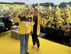 Caleg Dapil 3 Hj.Yaceu Herlianti Ramaikan Kampanye Golkar Di Cikarang