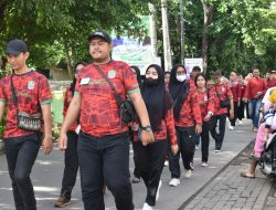 Semarakan HUT Kota Bekasi ke-27, Kecamatan Rawalumbu Gelar Gerak Jalan Bersama dan Lomba Antar Aparatur Kelurahan.