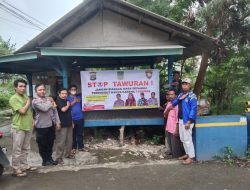 Ciptakan Harkamtibmas di Bulan Suci RamadhanPolsek Cikarang Pusat Tempel Spanduk Anti Tawuran
