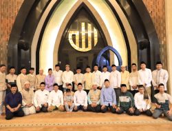 Pj. Wali Kota Bekasi Bersama Jajaran Pejabat Pemkot Bekasi Giat Tarling Di Bekasi Barat