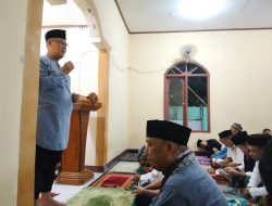Polsek Cabangbungin Giat Sholat Terawih Keliling Berjamaah