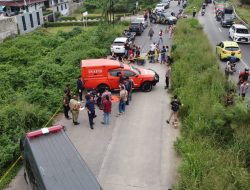 Mayat Wanita Paruh Baya Dalam Koper Gemparkan Warga