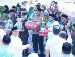 Pererat TaliSilaturahmi Dan Uhkuwah Islamiah Kapolres Metro Bekasi Hadiri Pawai Taaruf Pembukaan MTQ Se-Jawa Barat