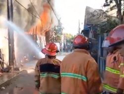 Kebakaran Di Kota Bekasi, Lima Orang Tewas