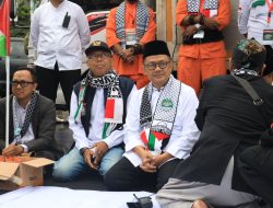 Walikota Bekasi Pimpin Aksi Solidaritas Pelestina