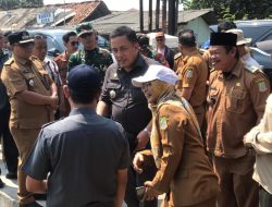 Pj Bupati Bekasi Dedy Supriyadi Tinjau 3 Titik Pintu Air Antisipasi Kekeringan Lahan Petani
