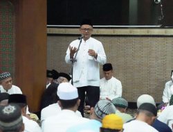 Peringatan Maulid Nabi Muhammad 1446 H Di Masjid Agung Al Barkah; Pj. Wali Kota Bekasi,”Pilih Lah Pemimpin Sesuai Indikator Yang Disarankan Rasulullah,”