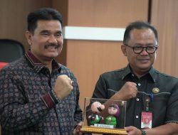 Pj. Wali Kota Bekasi Sambut Kunker Spesifik Komisi IX DPR RI Bahas Bulan Imunisasi Anak Usia Sekolah (BIAS)