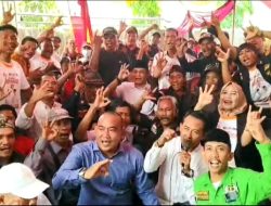 Ratusan Relawan Muaragembong Solid Menangkan Ade dan dr. Asep