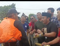 Dialog Dengan Petugas Pembersih Sampah Kali Malang, Ade Koswara Kunang Akan Beri Perhatian Khusus
