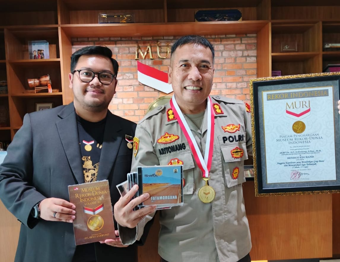 AKBP Dr S F Aritonang S Sos MH Perwira Polisi Sarat Prestasi AKBP Dr S F Aritonang S Sos MH Perwira Polisi Sarat Prestasi
