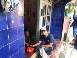 Aksi Sosial Pemuda Bekasi di Hari Lahir Pancasila, Bagikan Paket Sembako Door to Door