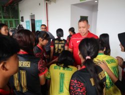 Wali Kota Bekasi Lepas 25 Atlet Sepak Bola Putri Ikuti Kualifikasi Porprov 2026