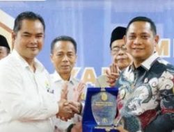 KADIN Kabupaten Bekasi, Berbagi “Koin Emas 2045” Dalam Acara Konvensi Nasional Tahun 2025