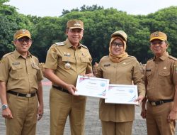 Pemkot Bekasi Teken Kerja Sama Pengelolaan Sampah dan Terima Sejumlah Penghargaan dalam Apel Senin