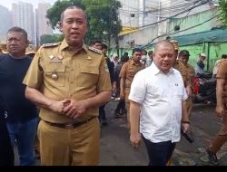 Kembalikan Fungsi Jalan Djuanda, Ratusan Lapak PKL Ditertibkan