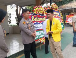 Dukung Polsek Cikarang Barat Semakin Dekat dengan Masyarakat,Ahmad Bin Olim Beri Kejutan HUT Bhayangkara ke-80
