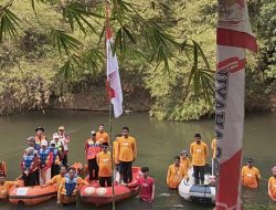 Momentum Kemerdekaan RI ke 81 Tahun,Rehab Kali Cikarang Gelar Upacara di Kali Cikarang