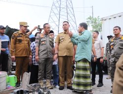 Penertiban 19 Bangunan Liar di Cikarang Barat Berlangsung Kondusif