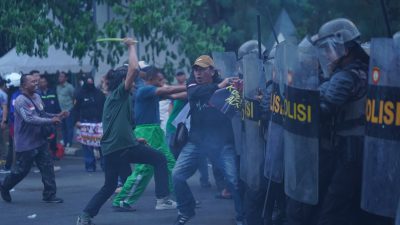 Polres Metro Bekasi Gelar Simulasi Sispamkota Ops Wibawa Mukti Jaya 2026